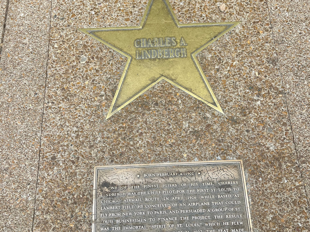 St. Louis Walk of Fame-圣路易斯必去景点