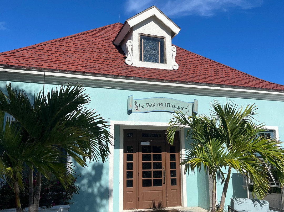 土克斯及开科斯群岛海滩酒店 - 全包式主图