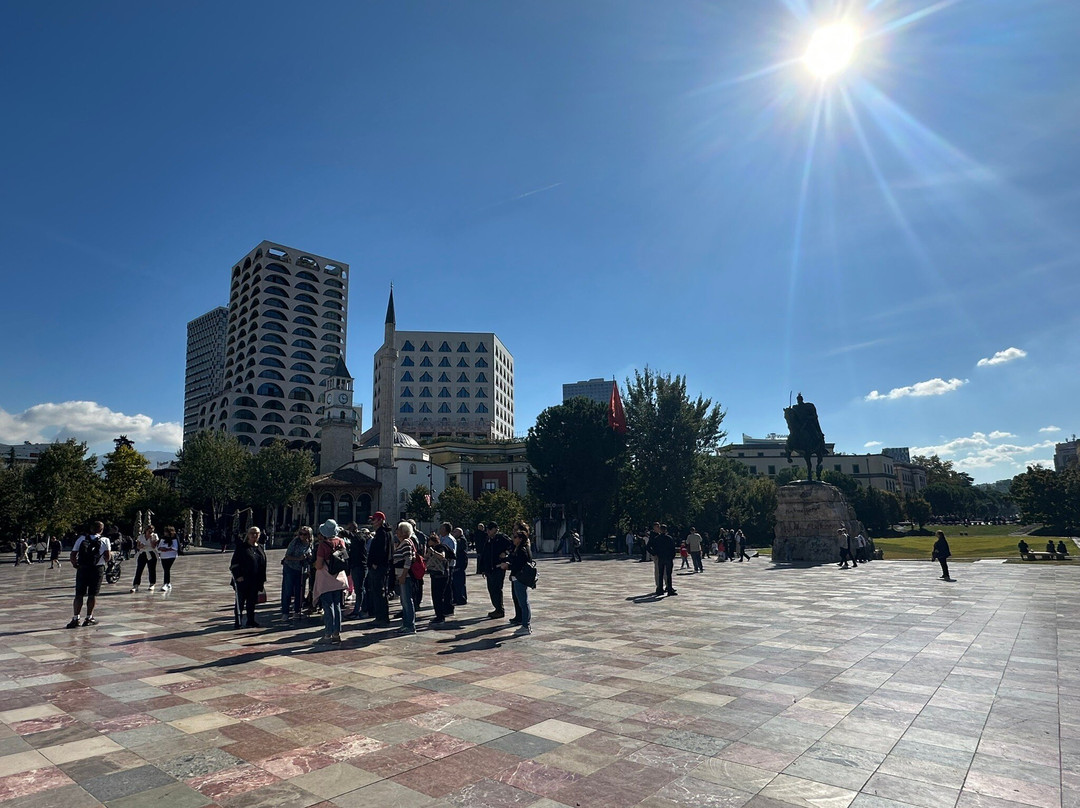 Skanderbeg Square-地拉那必去景点