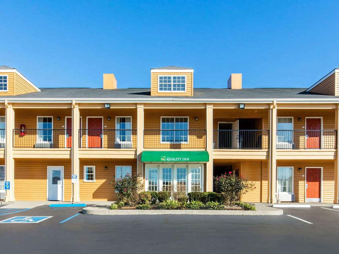 阿拉伯巴港品质酒店主图