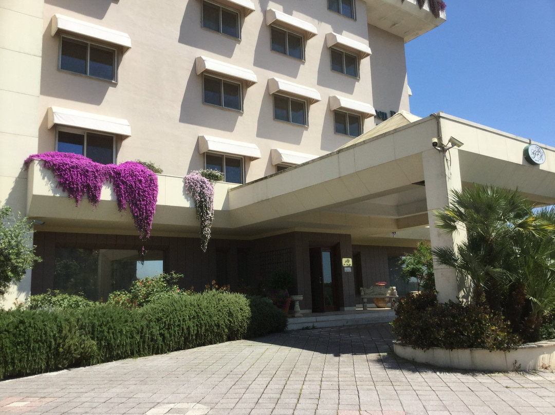 Green Park Hotel