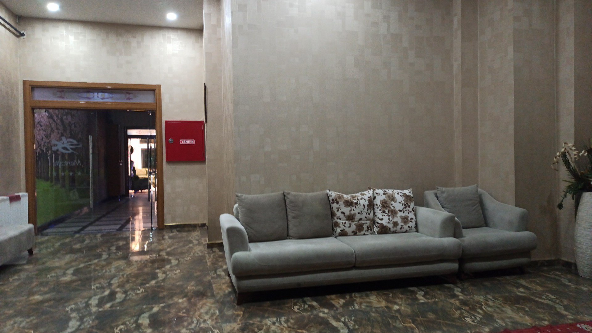Mentalite Hotel-官方