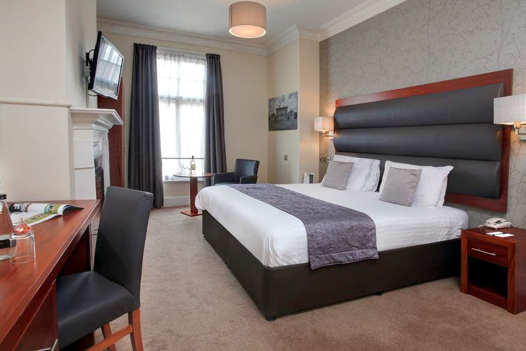The Lion Hotel & Restaurant