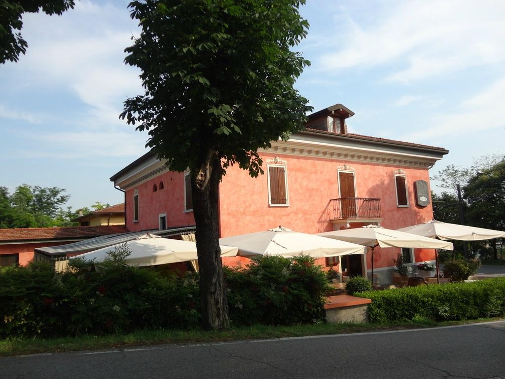 La Valle-官方