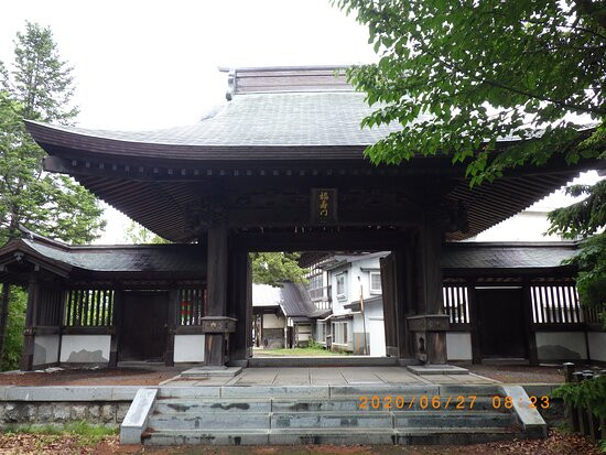 Takamasu Shrine景点图片