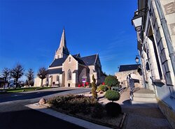 Église Saint-hilaire De Lémeré景点图片