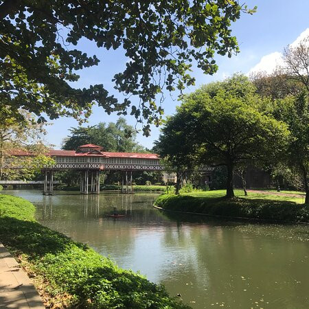 Sanam Chandra Palace-佛统必去景点