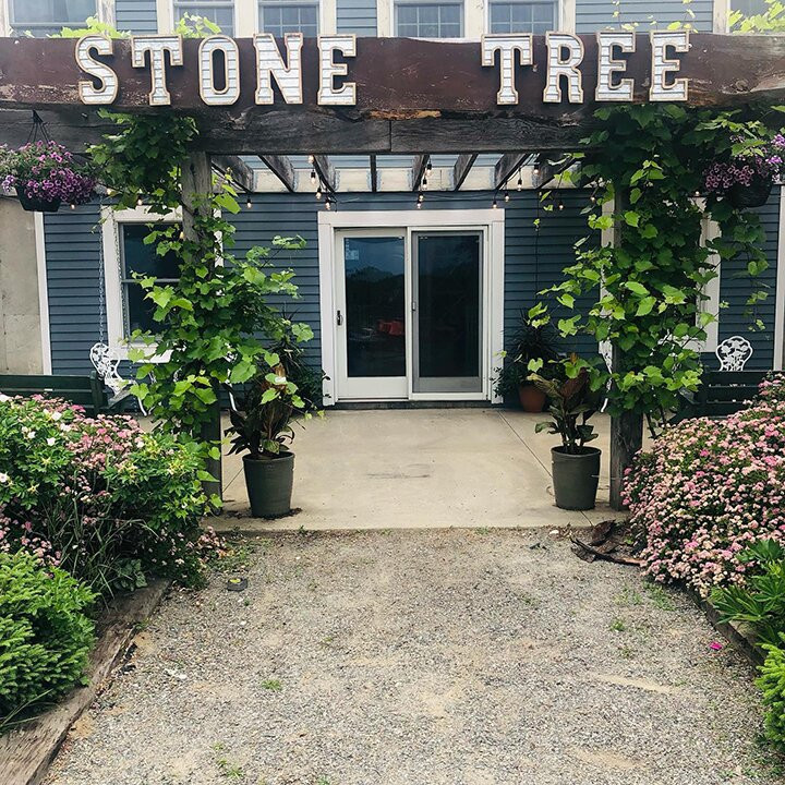 Stone Tree Farm & Cidery景点图片