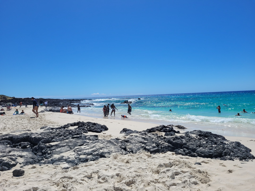 马尼尼欧瓦丽海滩-凯鲁瓦-柯纳必去景点