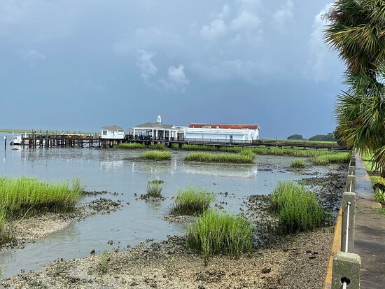 Historic Jekyll Wharf Boat Tours-吉柯岛必去景点