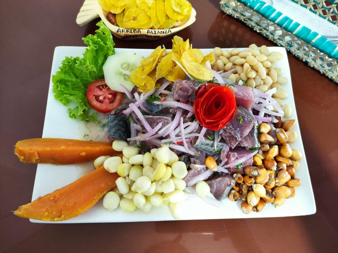 Tambo Grande餐馆和美食-Cevichería Arriba Alianza
