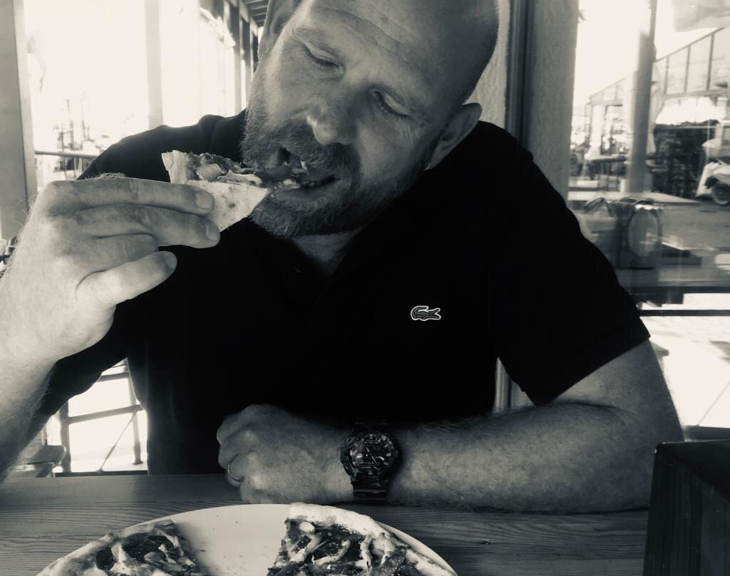 Deliziosa Buona Pizza