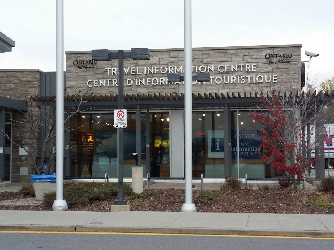 Ontario Travel Information Centre - Bainsville景点图片