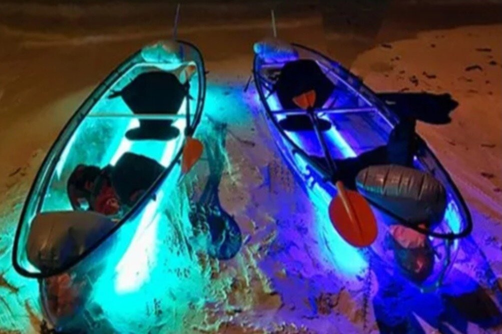 Sunset and GLO in our GLOW in the dark Kayak rental - $50 per person-多伦多必去景点