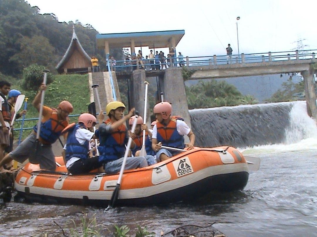 Maninjau旅游景点-Lawang Park