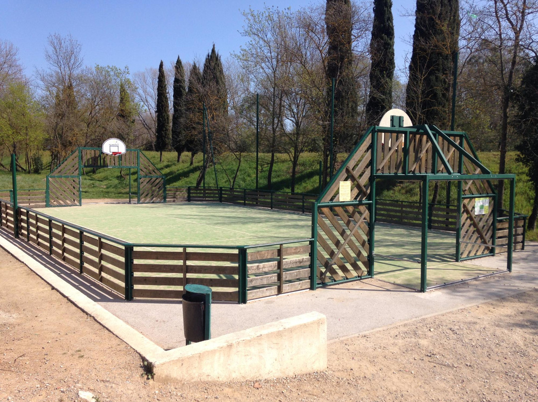 City stade-Cogolin必去景点