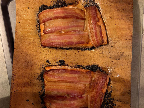 Scallywag Charters Inc.-德斯廷必去景点