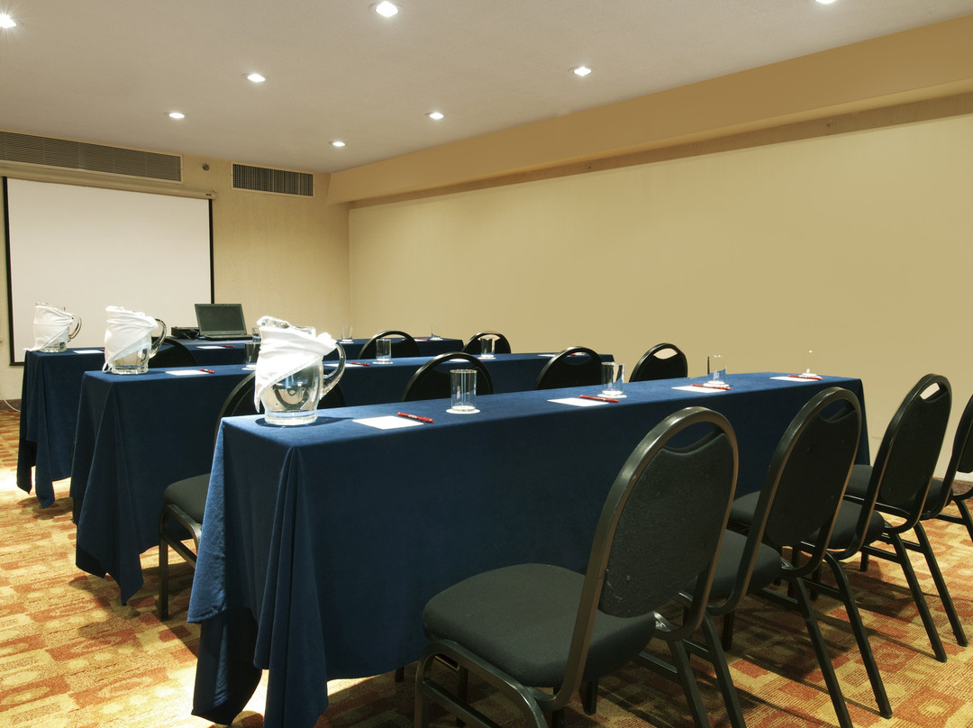 Fiesta Inn Toluca Centro主图