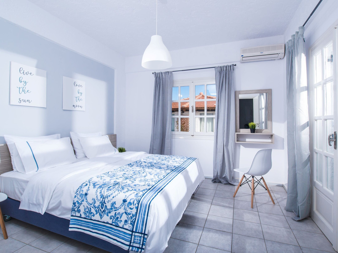 Aelia Apartments