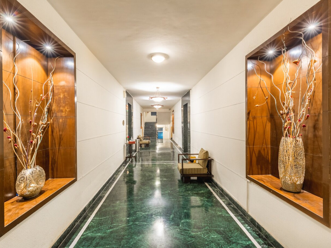 Rosewood Apartment Hotel, Pantnagar主图