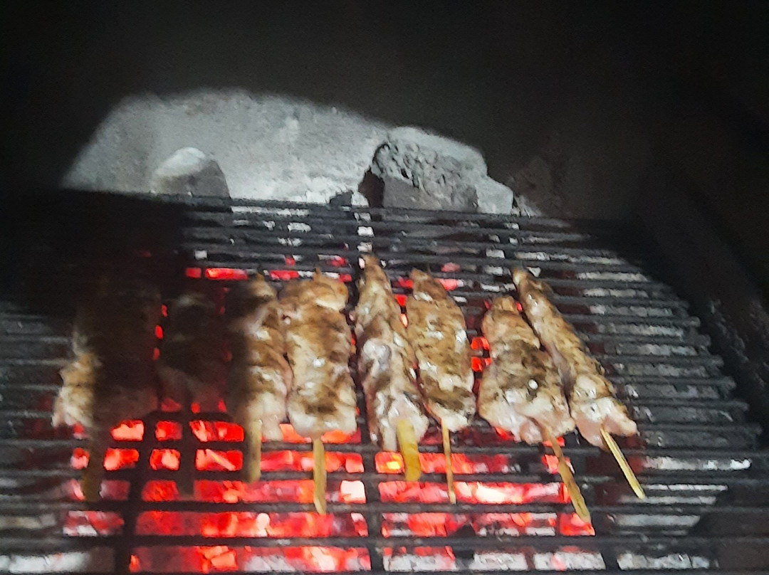 Hen Chalet & Suites主图