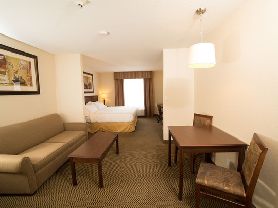 Holiday Inn Express & Suites Slave Lake By IHG主图