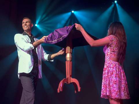 Zubrick Magic Theatre-圣彼德斯堡必去景点