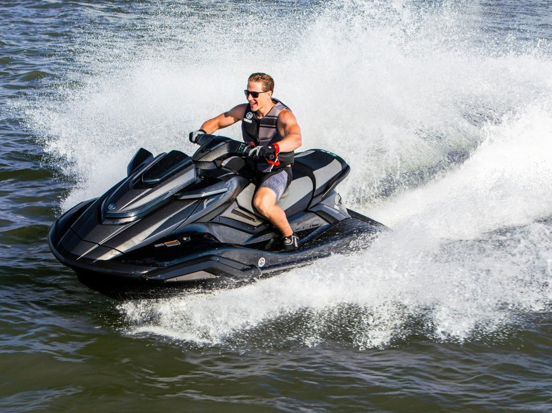 Jet Ski Safari Plymouth-普利茅斯必去景点