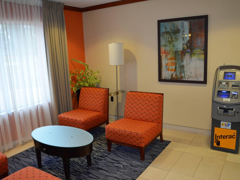 苏圣玛丽万枫套房酒店主图