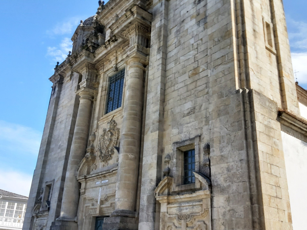 Iglesia de Santiago景点图片