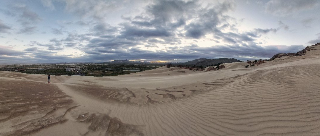 玉龙沙湖景区-赤峰市必去景点