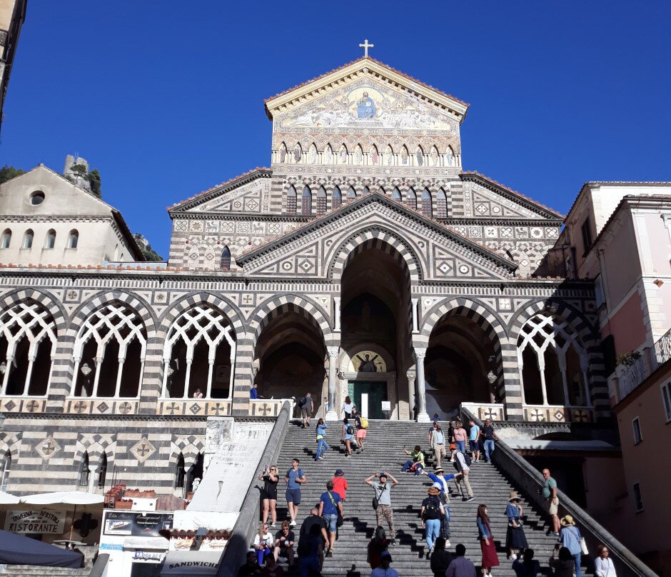 Ruga Nova Mercatorum (Via dei Mercanti)景点图片