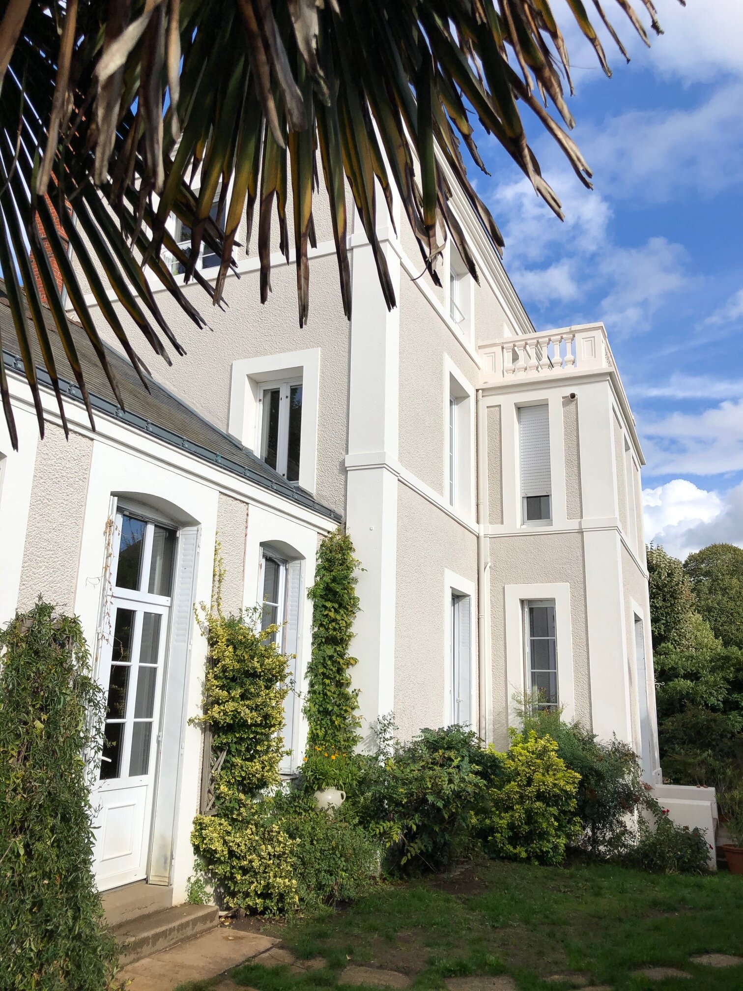Maison Latour-官方