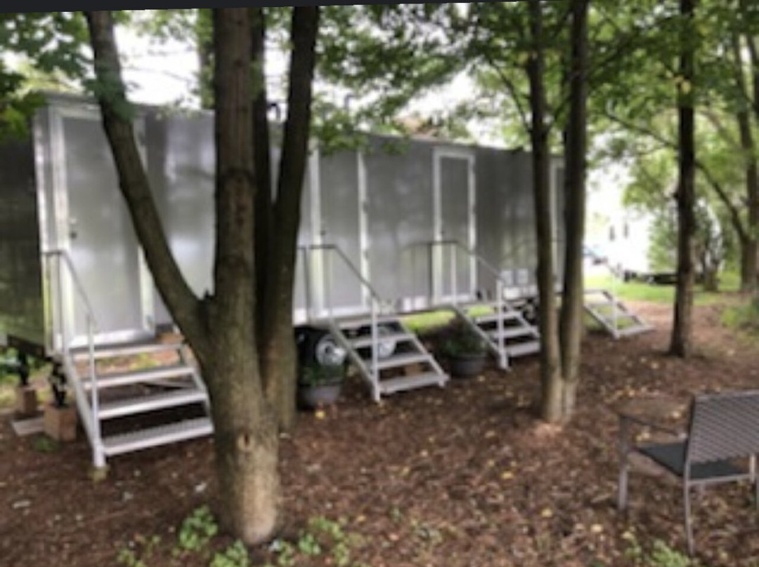 C.K. Maggs Adventures-伊劳拉必去景点