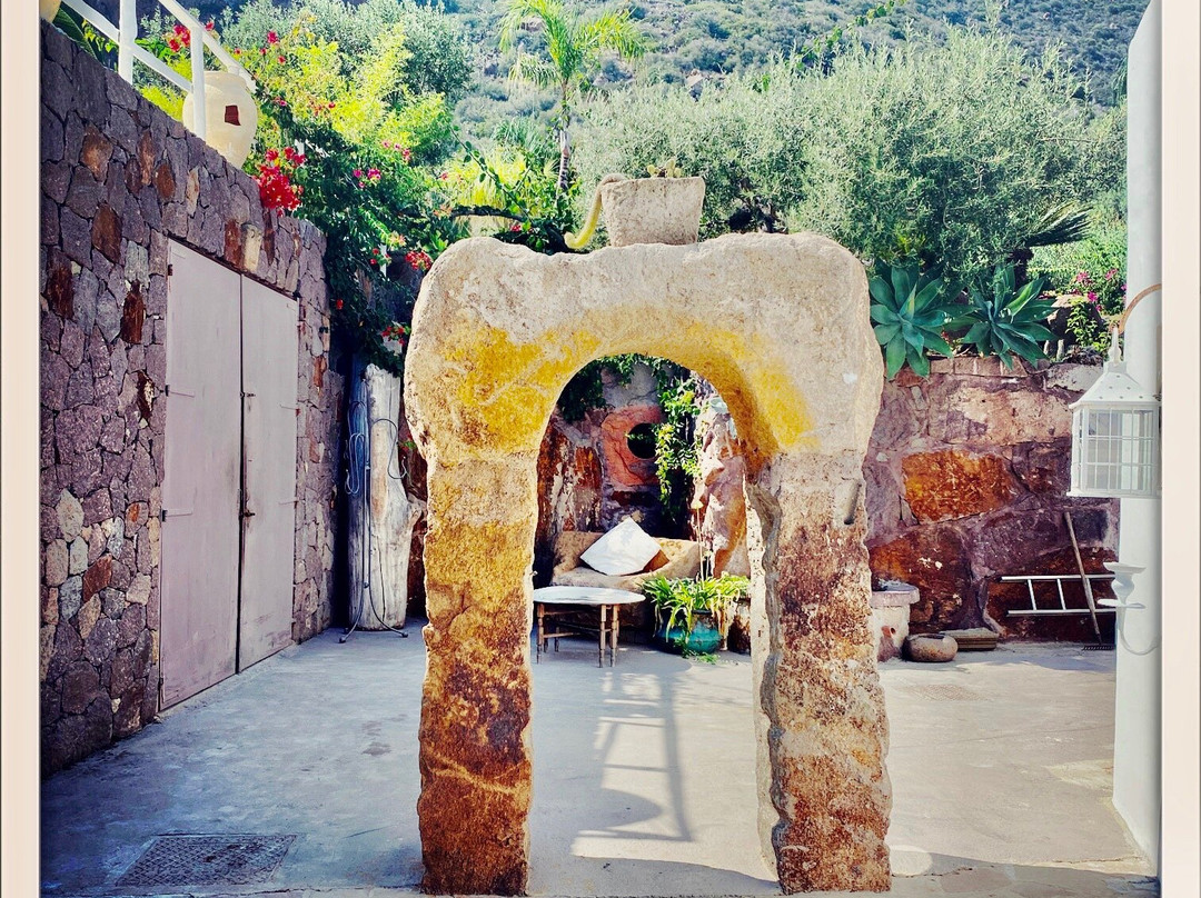 Oasi Della Salute Volcanic Mineral Pools-Isola Vulcano必去景点