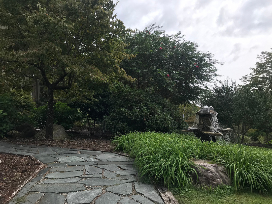 The Esmeralda Inn, Restaurant, & Spa主图