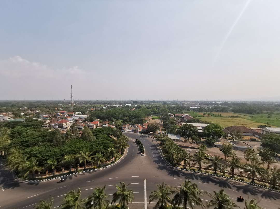 Simpang Lima Gumul Monument-谏义里必去景点