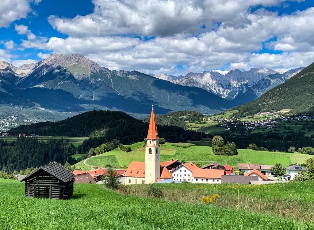 Hotel Montana-官方