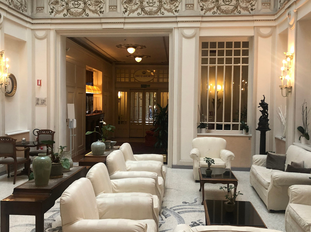 1890金冠酒店主图