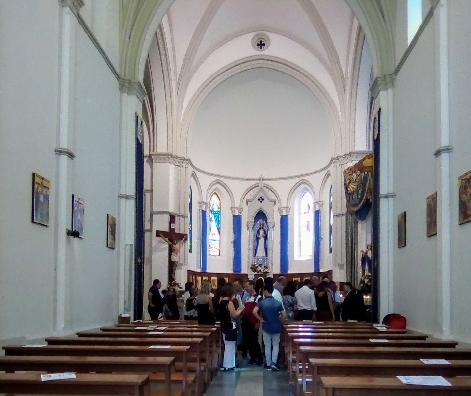Santuario Santa Maria dell'accoglienza-Mendicino必去景点