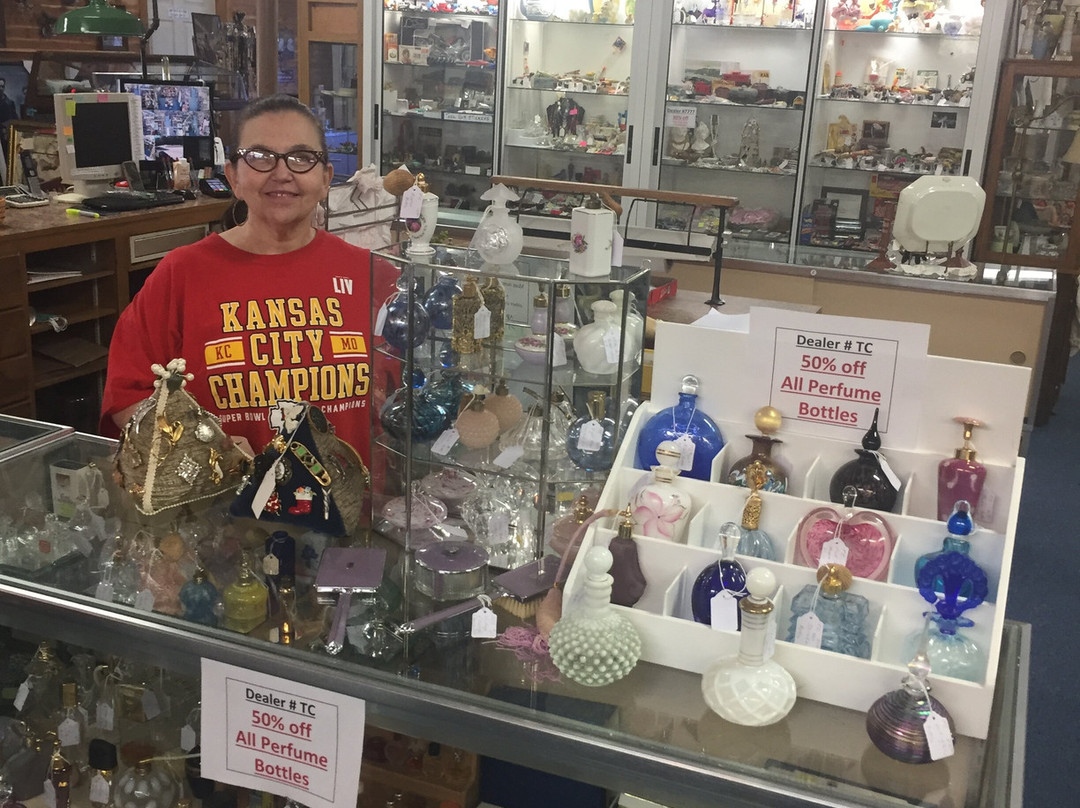 cookie's antique world-Highlandville必去景点