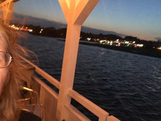 Pie Eyed Parrot Happy Hour Cruise-美特尔海滩必去景点