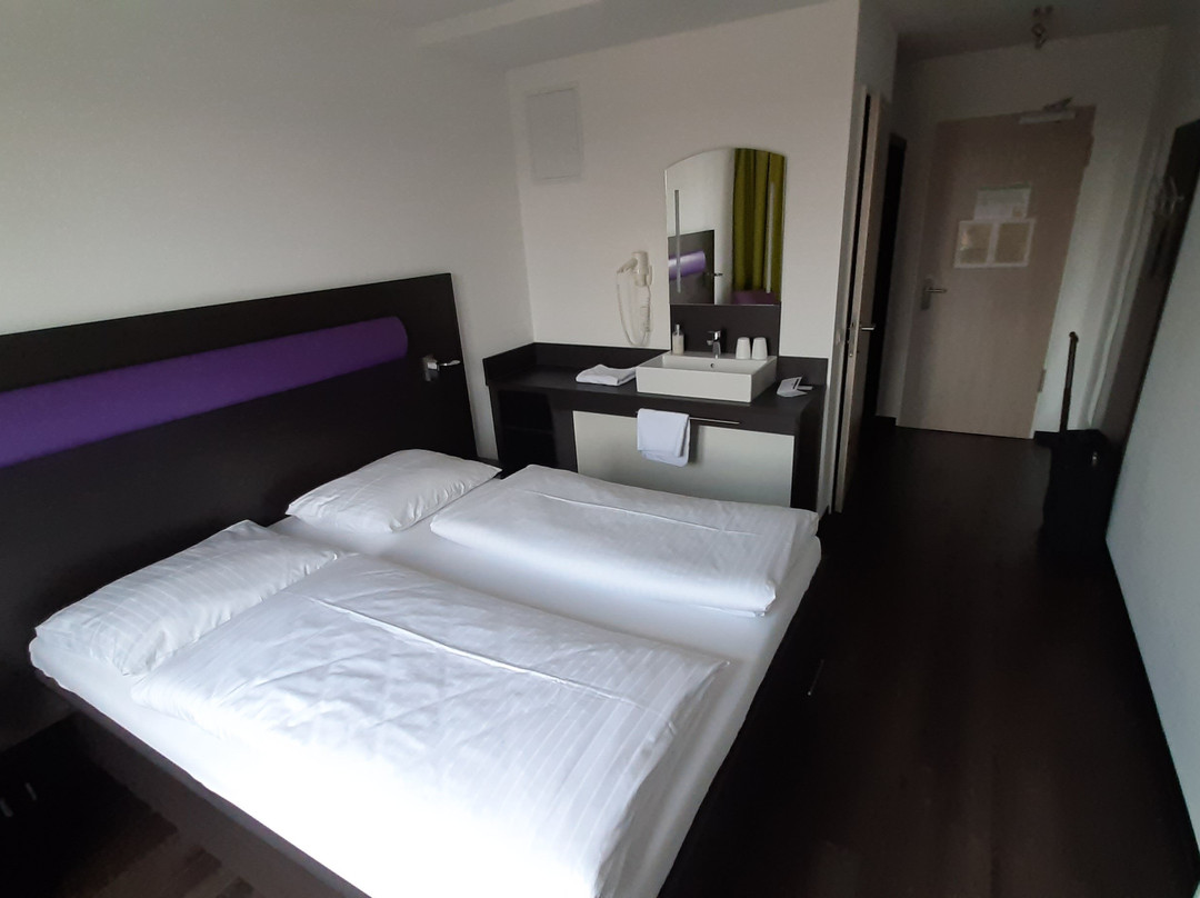 B&F Hotel am Neumarkt主图