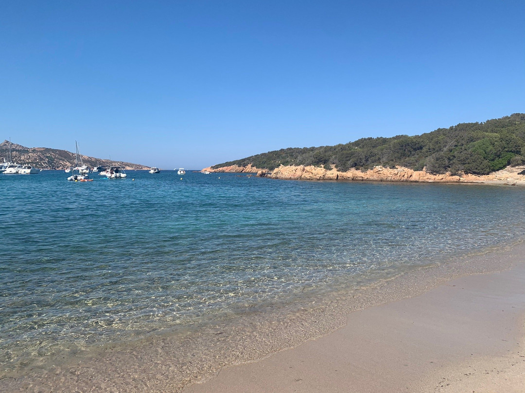 Cala Portese景点图片