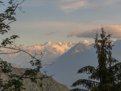 Hôtel Central Résidence主图