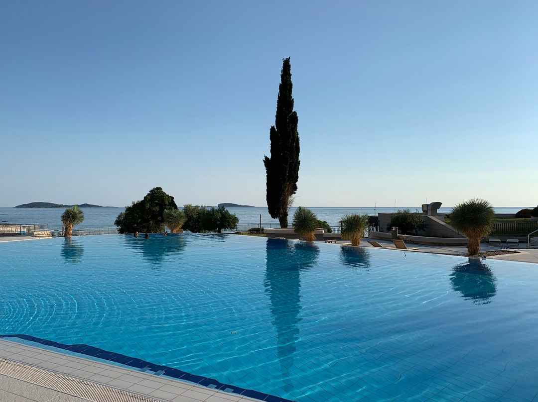 Mlini Villas and Apartments主图
