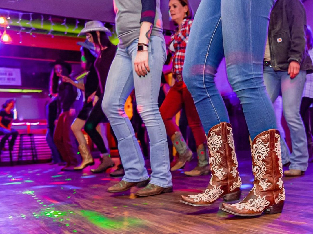 Touch of Texas-Bunker Hill必去景点