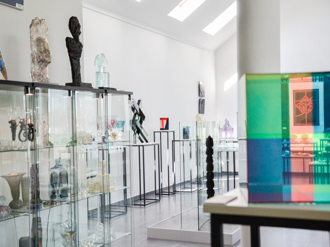 Hefter Glass Gallery & Studio景点图片