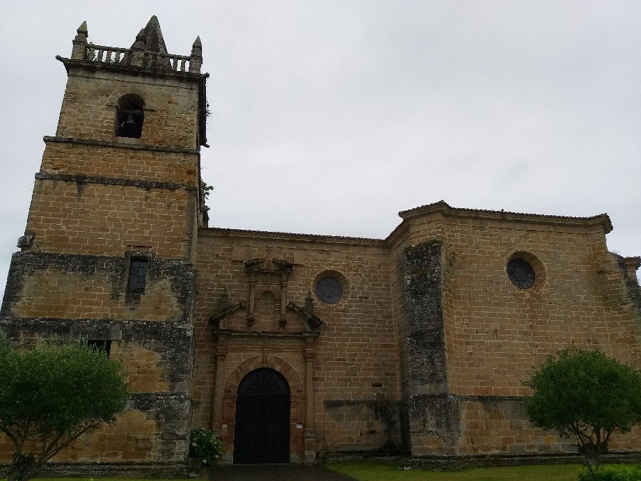 Iglesia De San Martín De Tours景点图片