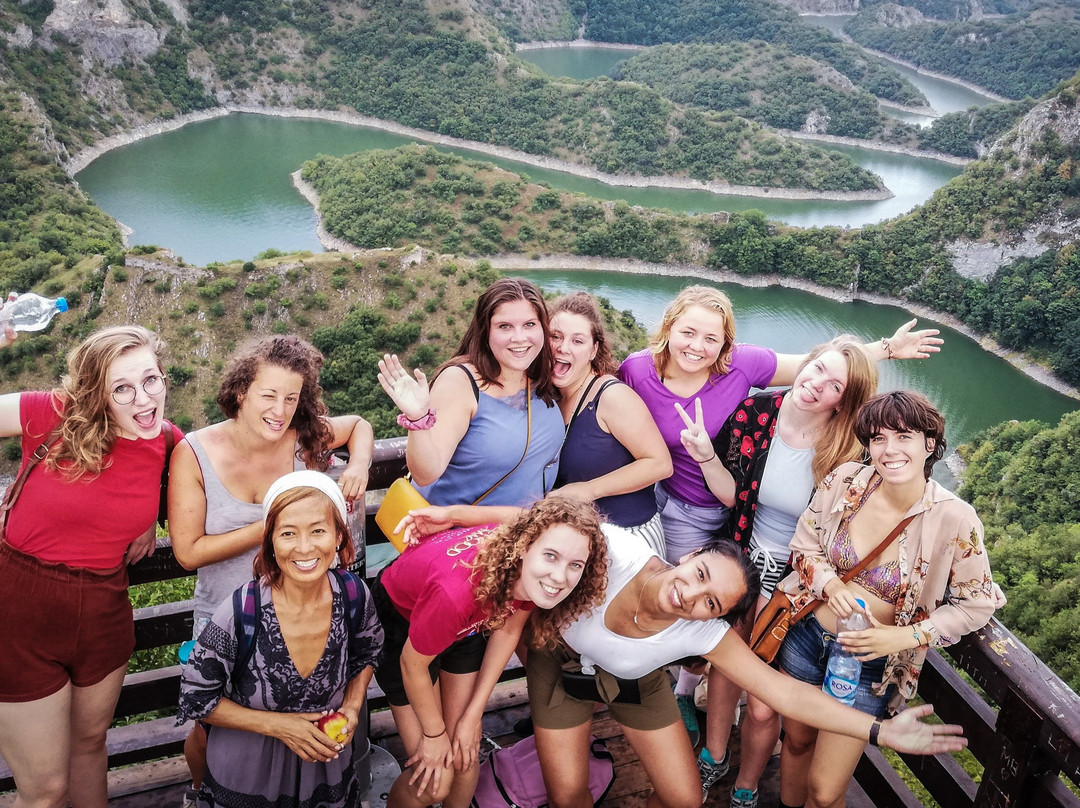 Republik Tours